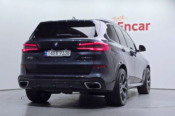 BMW X5 xDrive 30d M Sport — пробег 100 891 км — фото 2 из 5