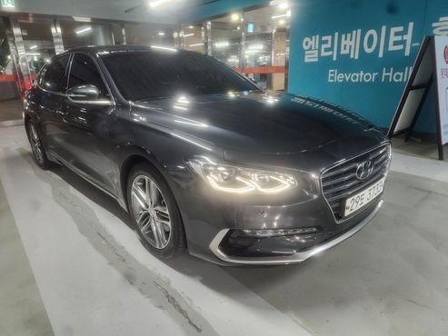 Hyundai Grandeur 2.4 Premium — пробег 73 506 км — фото 1 из 5