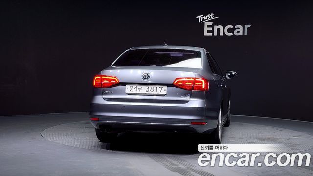 Volkswagen Jetta из Кореи Encar