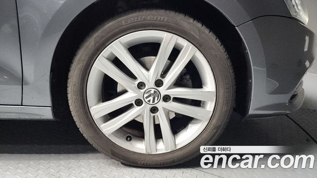 Volkswagen Jetta из Кореи Encar