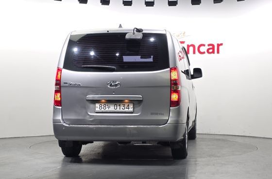 Hyundai Starex 5-Seater VAN Modern — пробег 104 208 км — фото 4 из 5
