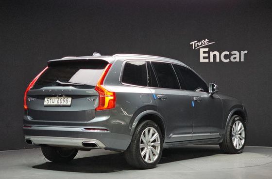 Volvo XC90 D5 Inscription — пробег 138 140 км — фото 2 из 5
