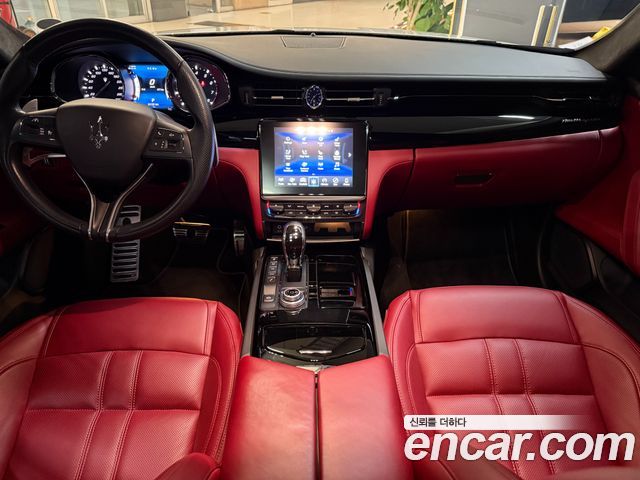 Maserati Quattroporte S Q4 3.0 V6 Gransport — пробег 28 600 км — фото 5 из 5