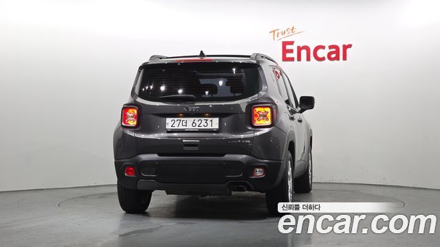 Jeep Renegade 2.4 Limited — пробег 92 866 км — фото 4 из 5