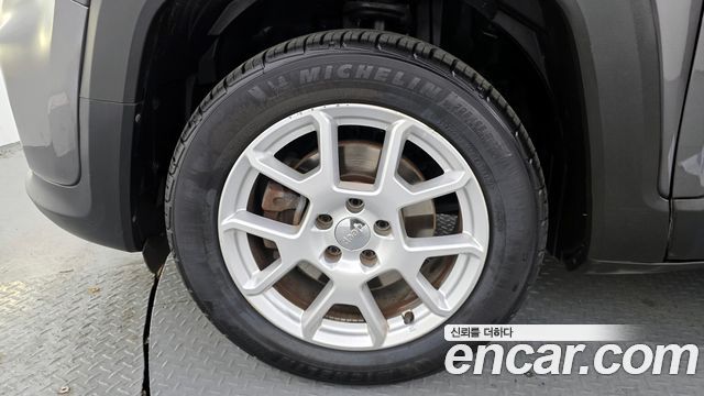 Jeep Renegade 2.4 Limited — пробег 92 866 км — фото 5 из 5