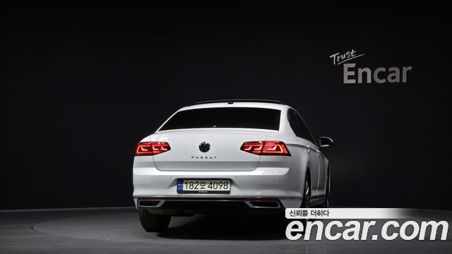 Volkswagen Passat из Кореи Encar
