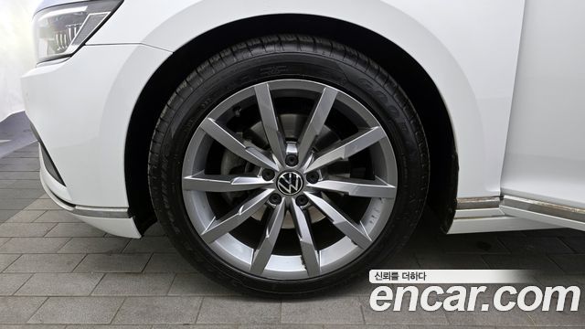 Volkswagen Passat из Кореи Encar