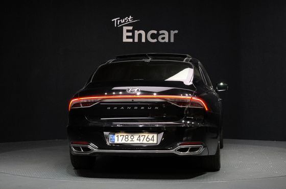 Hyundai Grandeur Calligraphy — пробег 65 806 км — фото 4 из 5
