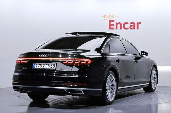 Audi A8 55 TFSI Quattro LWB — пробег 65 597 км — фото 2 из 5