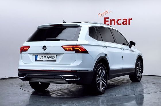 Volkswagen Tiguan 2.0 TSI Prestige — пробег 46 761 км — фото 2 из 5