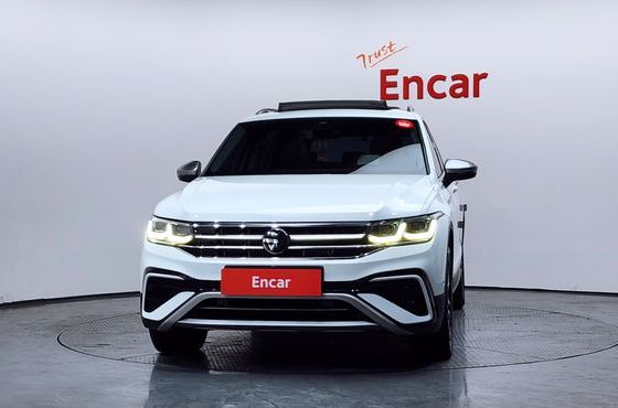 Volkswagen Tiguan 2.0 TSI Prestige — пробег 46 761 км — фото 3 из 5