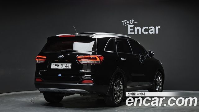 Kia Sorento из Кореи Encar