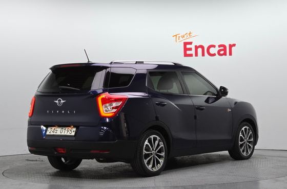 Ssangyong TIBOLI Diesel RX 4WD — пробег 73 923 км — фото 2 из 5