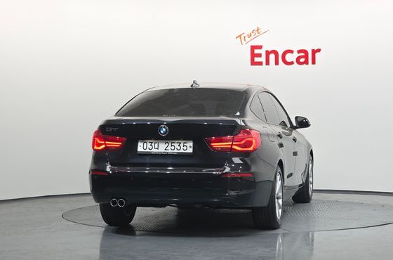BMW Gran Turismo GT 320d — пробег 67 113 км — фото 4 из 5