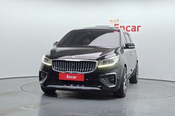 Kia Carnival 7-Seater Limousine President — пробег 50 499 км — фото 3 из 5
