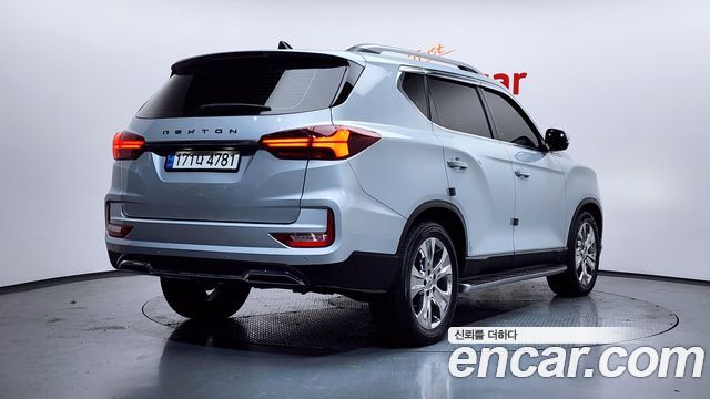 Ssangyong Rexton из Кореи Encar
