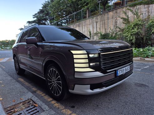 Hyundai Palisade HEV 2.5T 4WD 9-Seater Calligraphy — пробег 2 000 км — фото 3 из 5