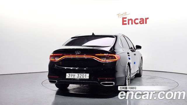 Hyundai Grandeur из Кореи Encar