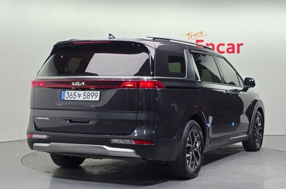 Kia Carnival 9-Seater Noblesse — пробег 20 715 км — фото 2 из 5