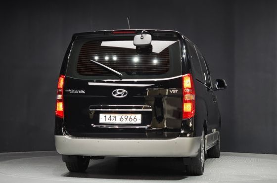 Hyundai Starex Urban 9-Seater Premium Spicial — пробег 35 538 км — фото 4 из 5