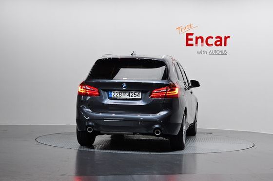 BMW 2-Series Advantage — пробег 75 132 км — фото 4 из 5