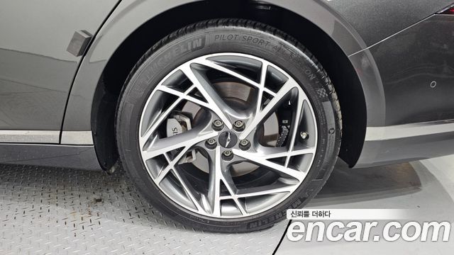 Genesis G90 из Кореи Encar