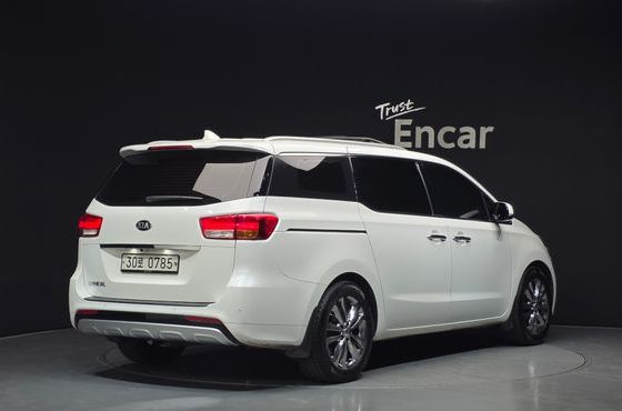 Kia Carnival 9-seater Noblesse — пробег 151 130 км — фото 2 из 5
