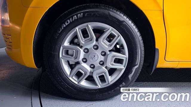 Hyundai Staria L3.5  Kinder Safety Car 15-Seater — пробег 12 779 км — фото 5 из 5