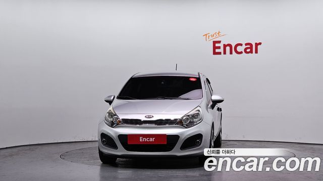 Kia pride 1.6 GDI Hatchback Prestige — пробег 104 696 км — фото 3 из 5