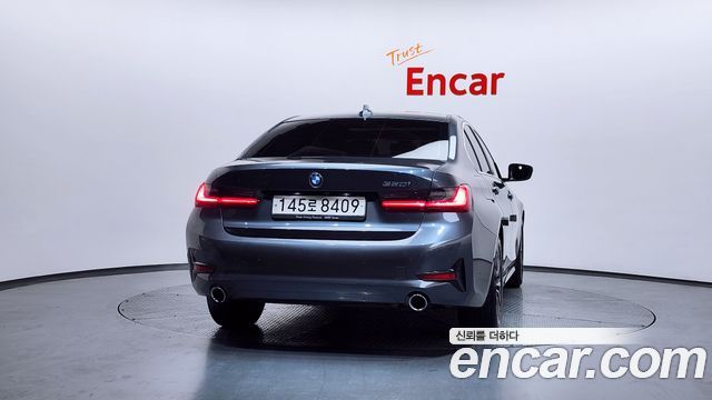 BMW 3-Series из Кореи Encar