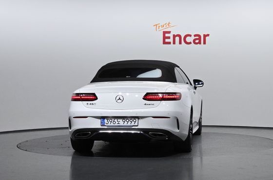 Mercedes-Benz E-Class E450 4MATIC Cabriolet — пробег 31 270 км — фото 4 из 5