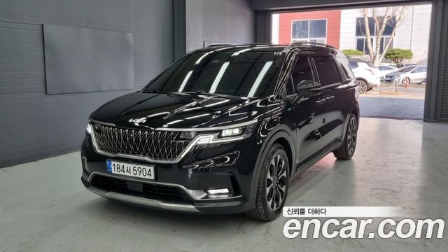 Kia Carnival 9-Seater Noblesse — пробег 81 183 км — фото 1 из 5