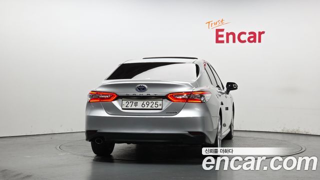 Toyota Camry из Кореи Encar