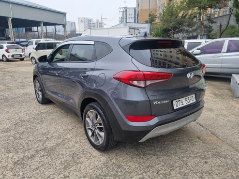Hyundai Tucson Diesel 2.0 2WD Smart — пробег 67 786 км — фото 2 из 5