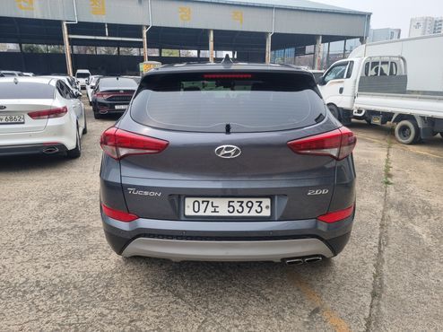 Hyundai Tucson Diesel 2.0 2WD Smart — пробег 67 786 км — фото 4 из 5
