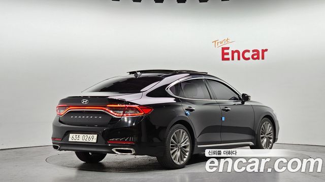 Hyundai Grandeur из Кореи Encar