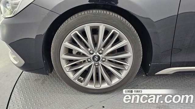 Hyundai Grandeur из Кореи Encar