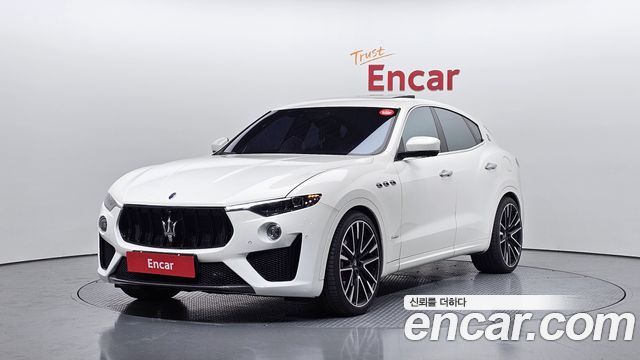 Maserati Levante 3.0 AWD GranSport — пробег 67 006 км — фото 1 из 5