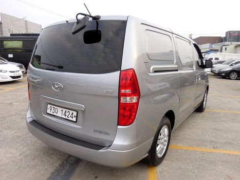 Hyundai Starex Van 3-Seater Smart — пробег 135 740 км — фото 5 из 5