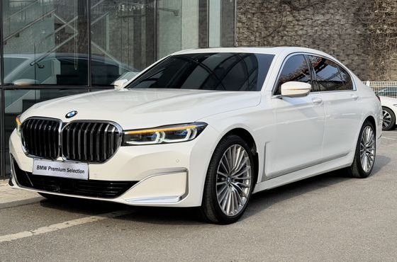 BMW 7-Series 730Ld xDrive Design Pure Excellence — пробег 43 582 км — фото 1 из 5