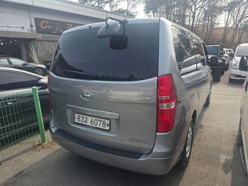 Hyundai Starex 5-Seater VAN CVX Luxury — пробег 73 000 км — фото 5 из 5