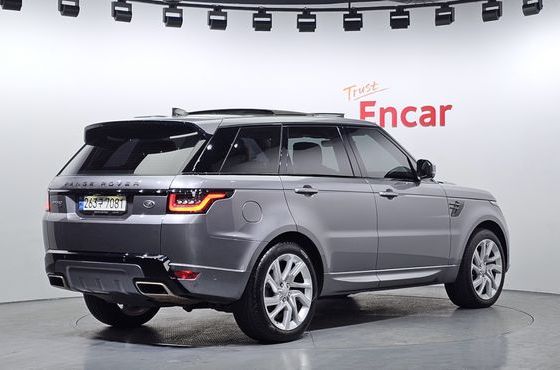 Land Rover Range Rover Sport 3.0 SDV6 HSE Dynamic — пробег 99 913 км — фото 2 из 5