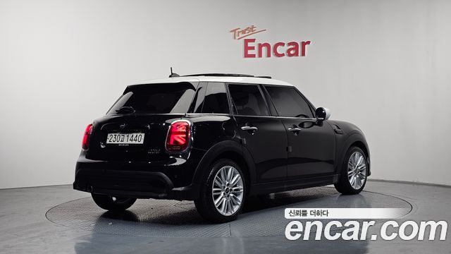 Mini Cooper из Кореи Encar