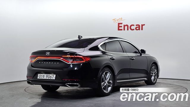 Hyundai Grandeur из Кореи Encar