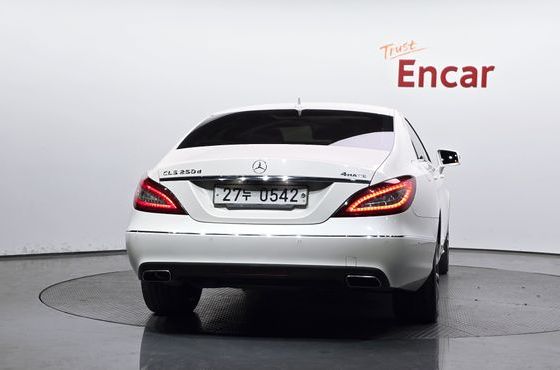 Mercedes-Benz CLS-Class CLS250 d 4MATIC — пробег 113 757 км — фото 4 из 5