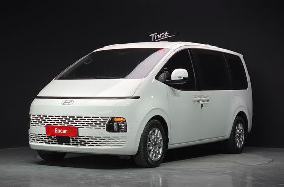 Hyundai Staria Cargo 5-Seater Modern — пробег 71 722 км — фото 1 из 5