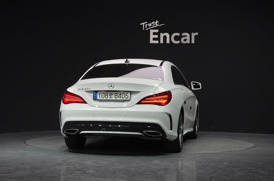 Mercedes-Benz CLA-Class CLA220 AMG Line — пробег 53 216 км — фото 4 из 5