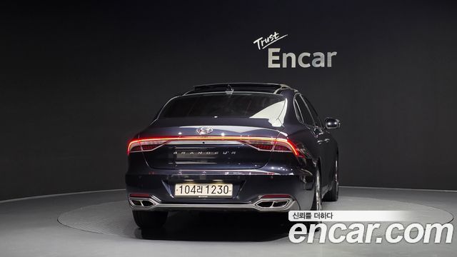 Hyundai Grandeur Calligraphy — пробег 96 207 км — фото 4 из 5