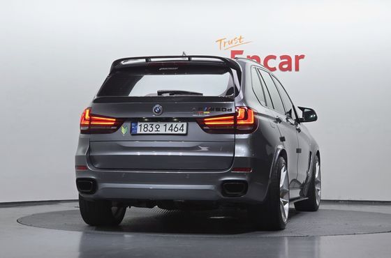 BMW X5 xDrive M50d — пробег 121 828 км — фото 4 из 5
