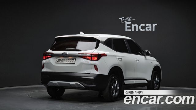 Kia Seltos из Кореи Encar